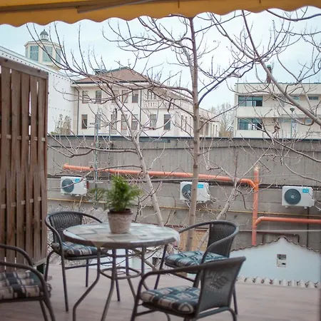 Mueller's 2 Апартаменты *