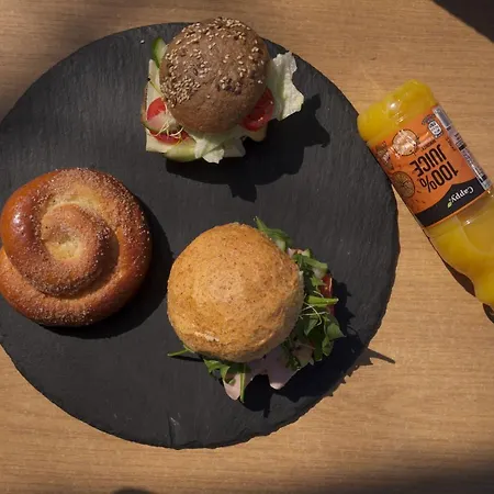 Mueller's 2 * Шиофок